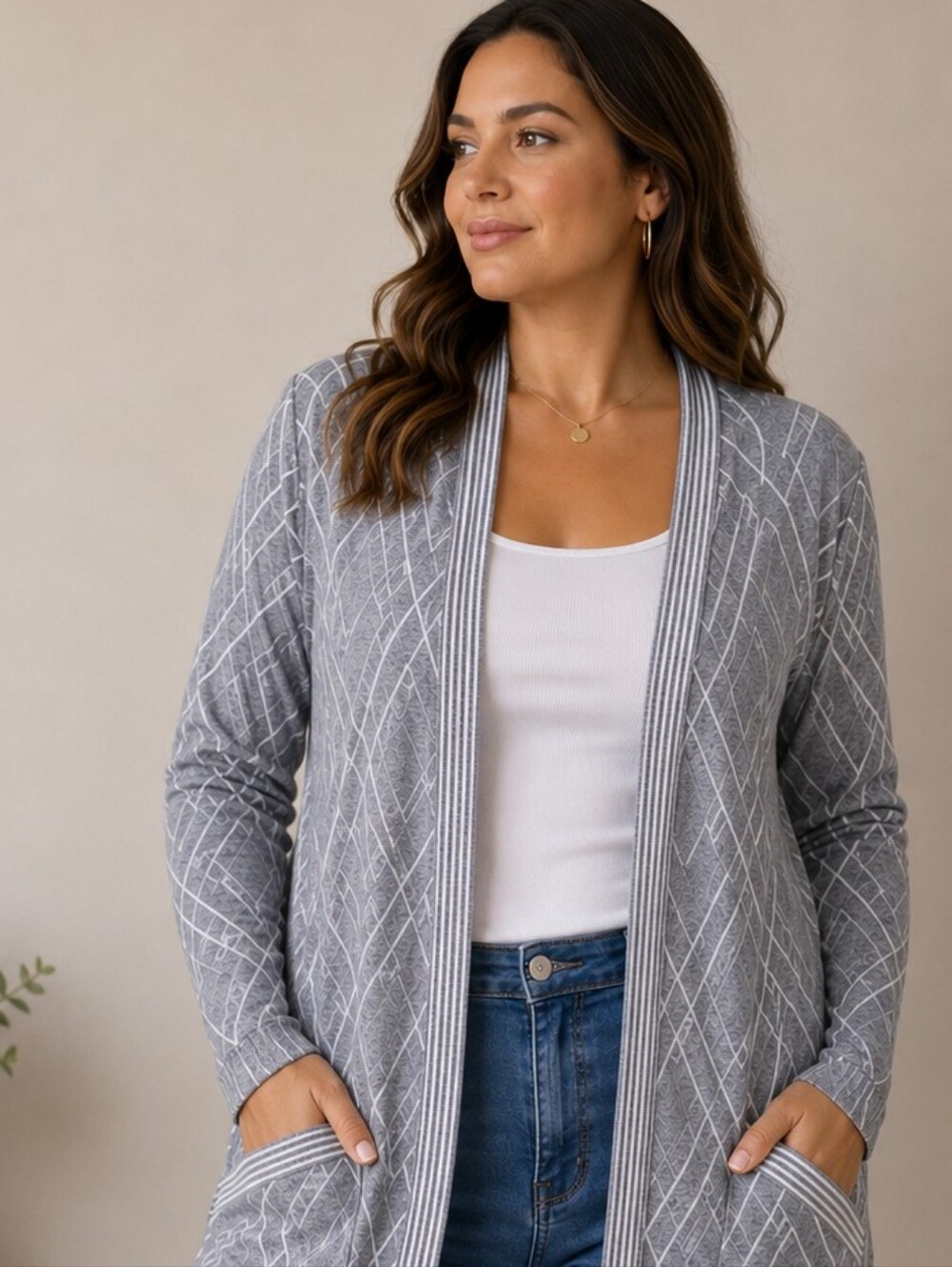 Belldini Gray Women's Sweater Size L